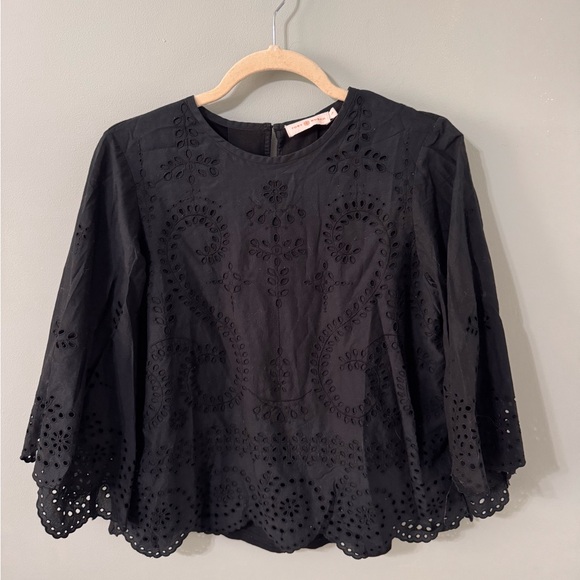 Tory Burch Women’s Mariana Eyelet Embroidered Black Blouse Scalloped Edges S - Picture 2 of 6